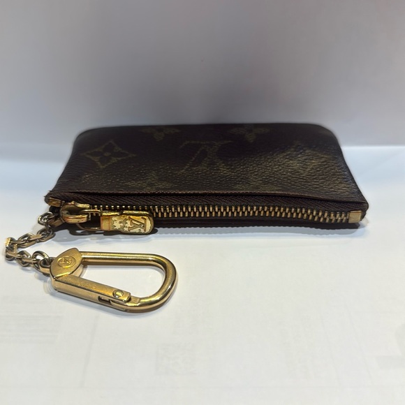 AUTH LOUIS VUITTON Pochette Cles Wallet Monogram Coin Case - Picture 4 of 10